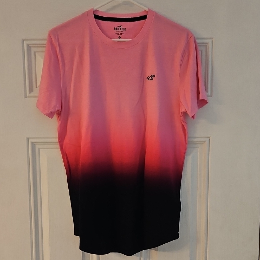 Hollister Pink and Black Ombre Short Sleeve Tee